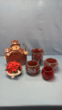 Selection of Candle Holders & Christmas D&eacute;cor