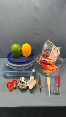 Plasticware Lot