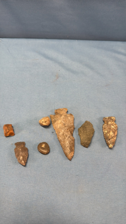 (3) Aboriginal Arrow Heads