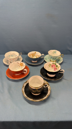 (6) Cups & Saucers