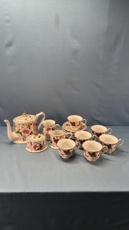 Butterfly Pattern 6 Place Setting Tea Set