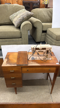 Singer Sewing Machine