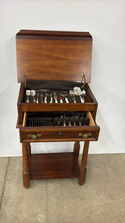 Kroehler Silverware Chest/Stand