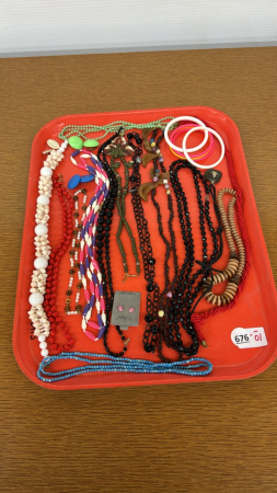 Quantity of Necklaces & Bracelets