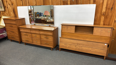 Krug 3 Piece Bedroom Suite