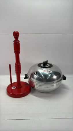 Vintage Bun Warmer & paper Towel Roller