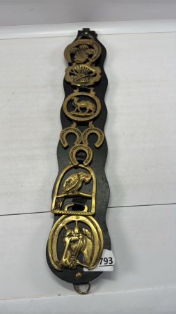 Strap with Horse Brass