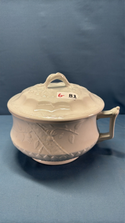 Unmatched Iron Stone Chamber Pot with Lid