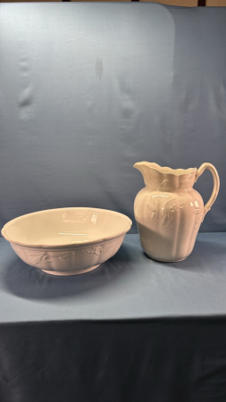 Wheat Pattern Chamber Basin & Pitcher