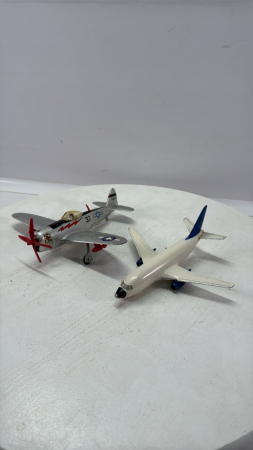 (2) Dinky PLanes