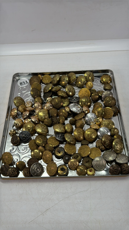 Quantity of Military Uniform Buttons