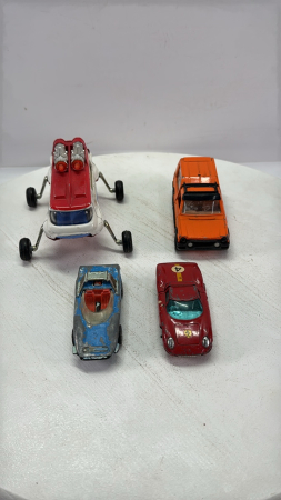 (4) Corgi Vehicles