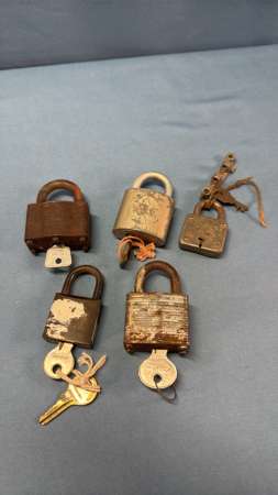 (5) Vintage Pad Locks w/Keys