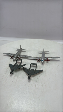 (4) Dinky Planes
