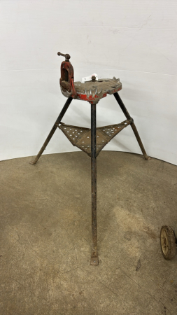 Ridgid Yoke Type Tri Vise