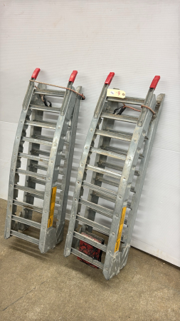 Pair of Folding Aluminum Ramps