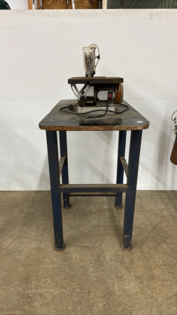 Ryobi 16in Scroll Saw Mounted on Table