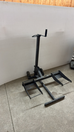 Manual Lawn Mower Lift