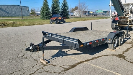 16ft x 6ft 10in Tandem Flatbed Trailer