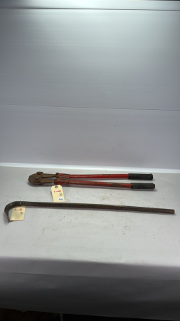 24in Bolt Cutters & 27in Single Ended Pry Bar