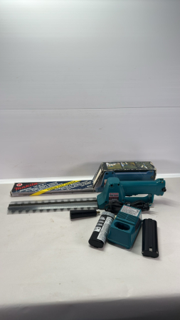Makita 7.2V Hedge Trimmer