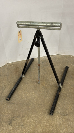 Adjustable Roller Stand