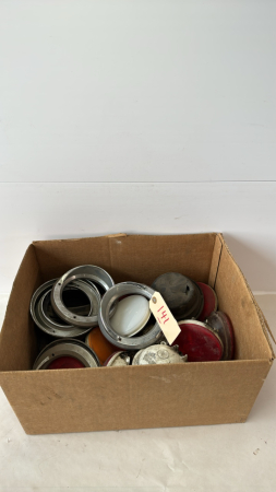 BOX OF USED 4IN ROUND TRAILER LIGHTS