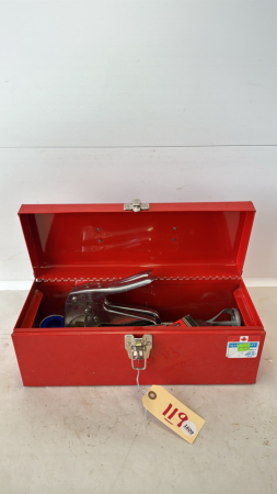 16IN METAL TOOLBOX WITH CONTENTS