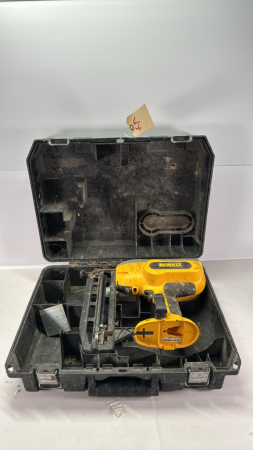 DeWalt 18V Finishing Nailer