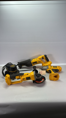 4 PC DeWalt 18V Tool Lot