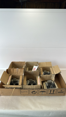 (6) EXARON HIGH LOW THERMOSTATS