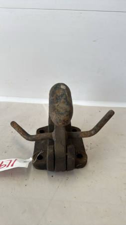 BOLT ON HITCH