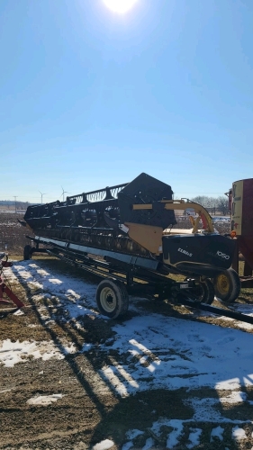 Claas 1050 Maxflex 35ft Flex Head on Wagon