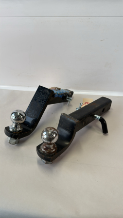 (2) 2IN TRAILER HITCH DROP RECEIVERS