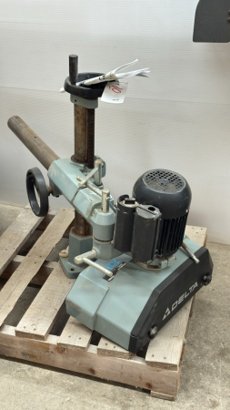 DELTA STOCK FEEDER