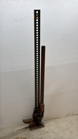 4FT HANDYMAN JACK