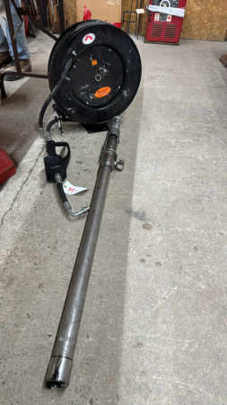GRACO AIR OPERATED HYD PUMP