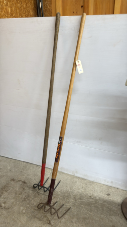 (2) STRAW PULLER FORKS