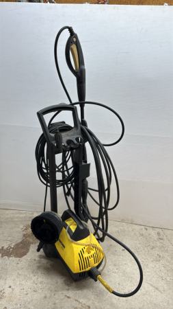 KARCHER ELECTRIC PRESSURE WASHER