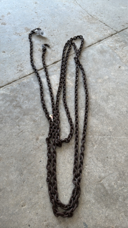 3/8IN X 34FT CHAIN W/2 HOOKS