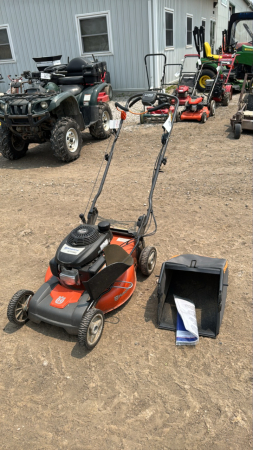 HUSQVARNA HD800BBC SELF-PROPELLED PUSH MOWER