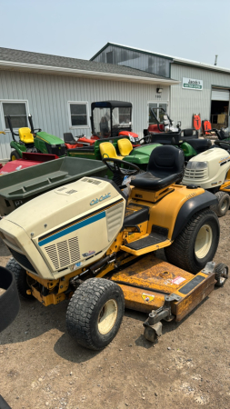 CUB CADET 1782 DIESEL RIDING MOWER
