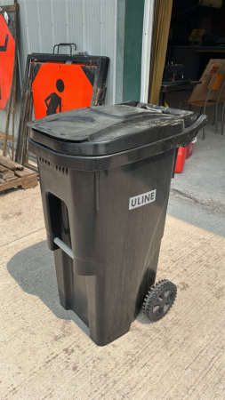 POLY ROLLING GARBAGE BIN