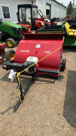 SMYTH S44TB 4FT LAWN SWEEPER