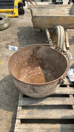CRACKED 23IN CAST IRON KETTLE