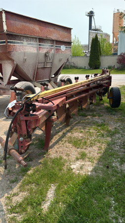OVERRUM D698L 6 FURROW SEMI MOUNT PLOW