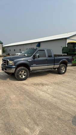 2006 FORD F250 SUPERDUTY 4WD DIESEL PICKUP TRUCK