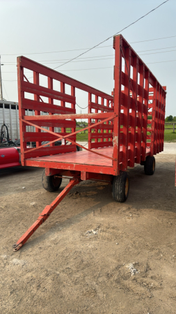 MARTIN 8FT X 20FT BALE THROWER WAGON