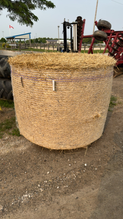 20 - 4X4.5FT ROUND BALES OF STRAW