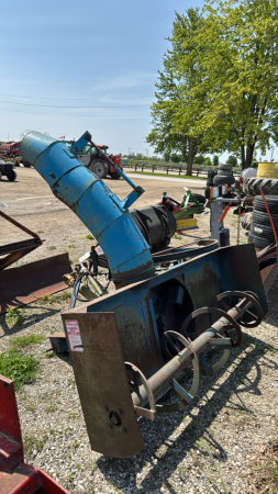 LUCKNOW 6.5FT SINGLE AUGER SNOWBLOWER